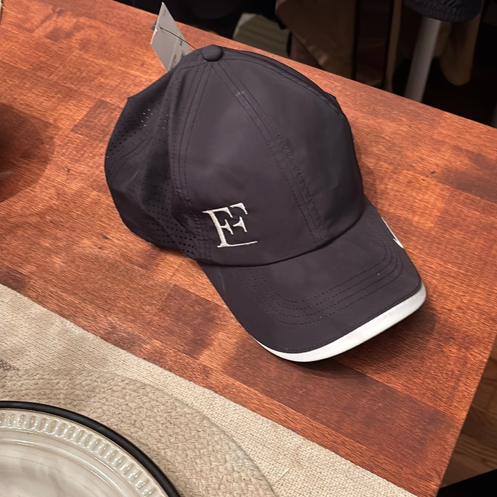Nike golf Hat Black NWT